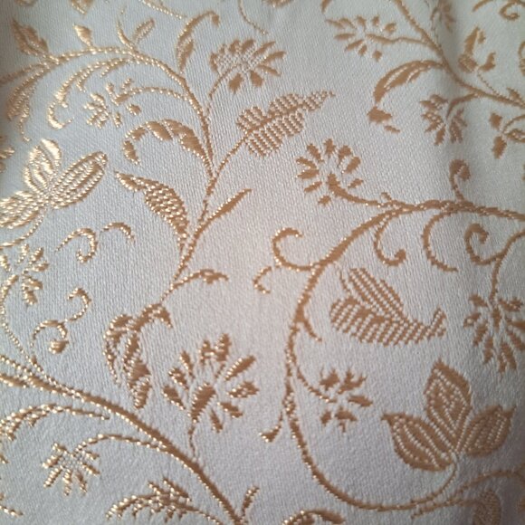 Women's Dress Vest with detailed embroidery stitch - vintage like new - Picture 4 of 11